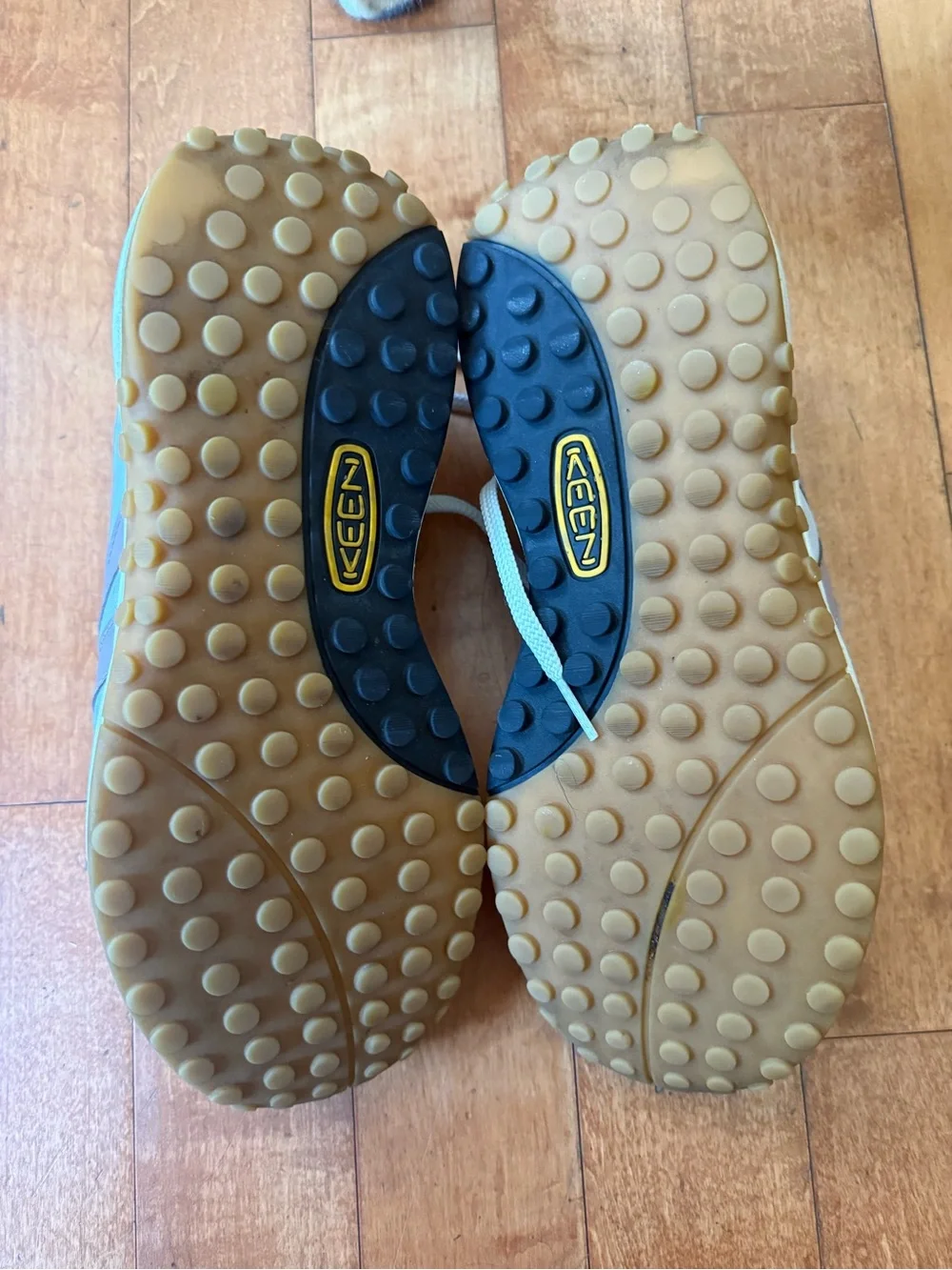 KEEN Women's KS86 Comfortable Durable Retro Style Sneakers